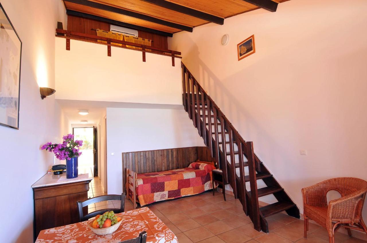 Domaine De Saint Pierre Hotel การ์แฌส ภายนอก รูปภาพ