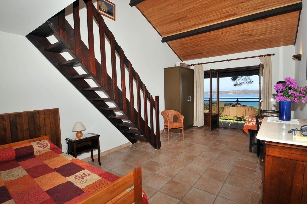 Domaine De Saint Pierre Hotel การ์แฌส ภายนอก รูปภาพ